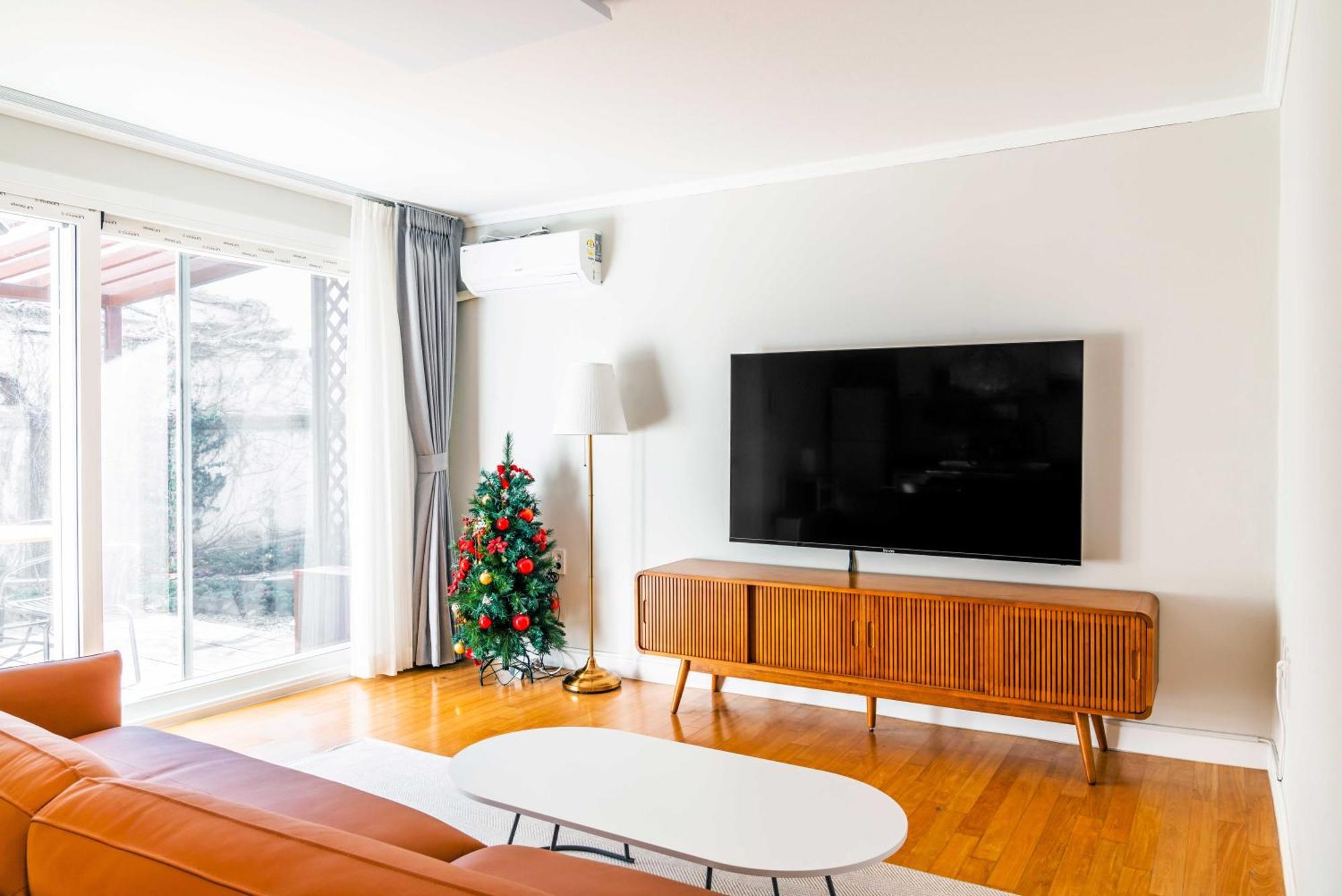 Apartment House Ari 101
