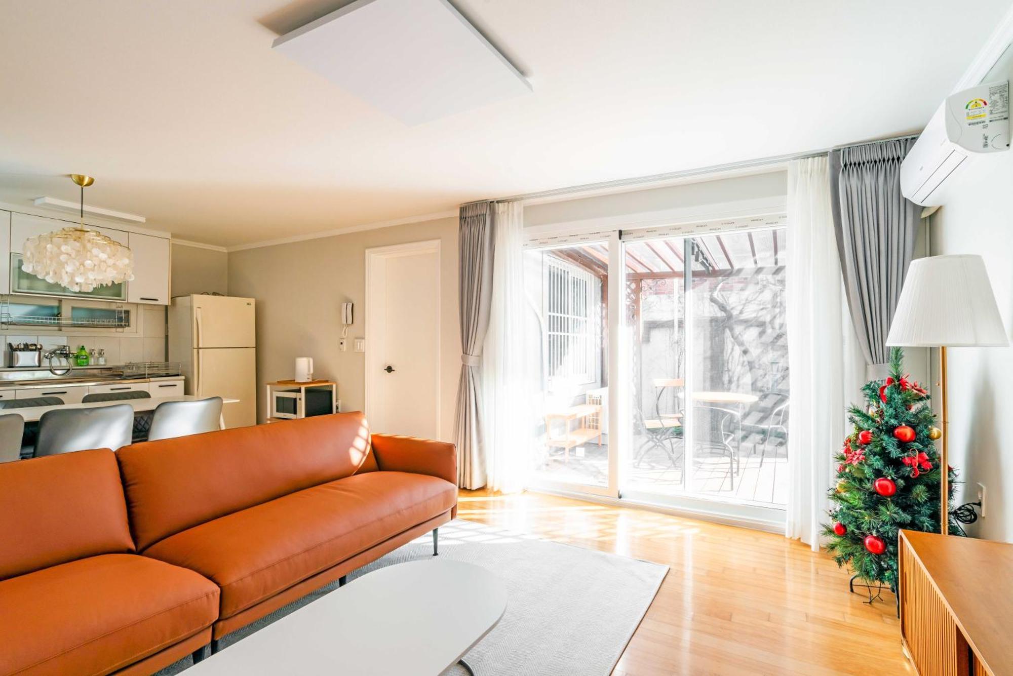 House Ari 101 Apartment Seoul